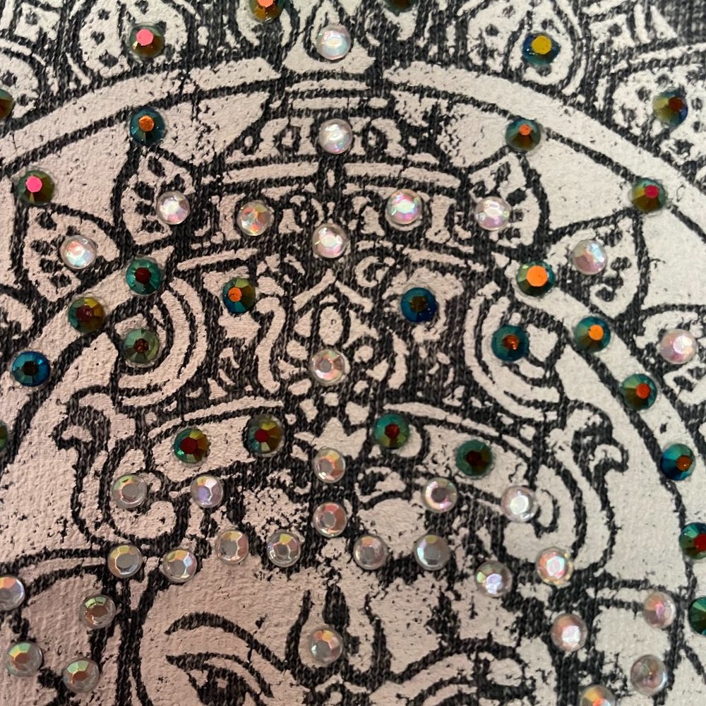 Ganesh L/S Top with Rhinestone - Picture 4 of 4